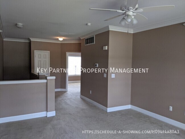 Building Photo - 11609 Tomahawk Creek Pky