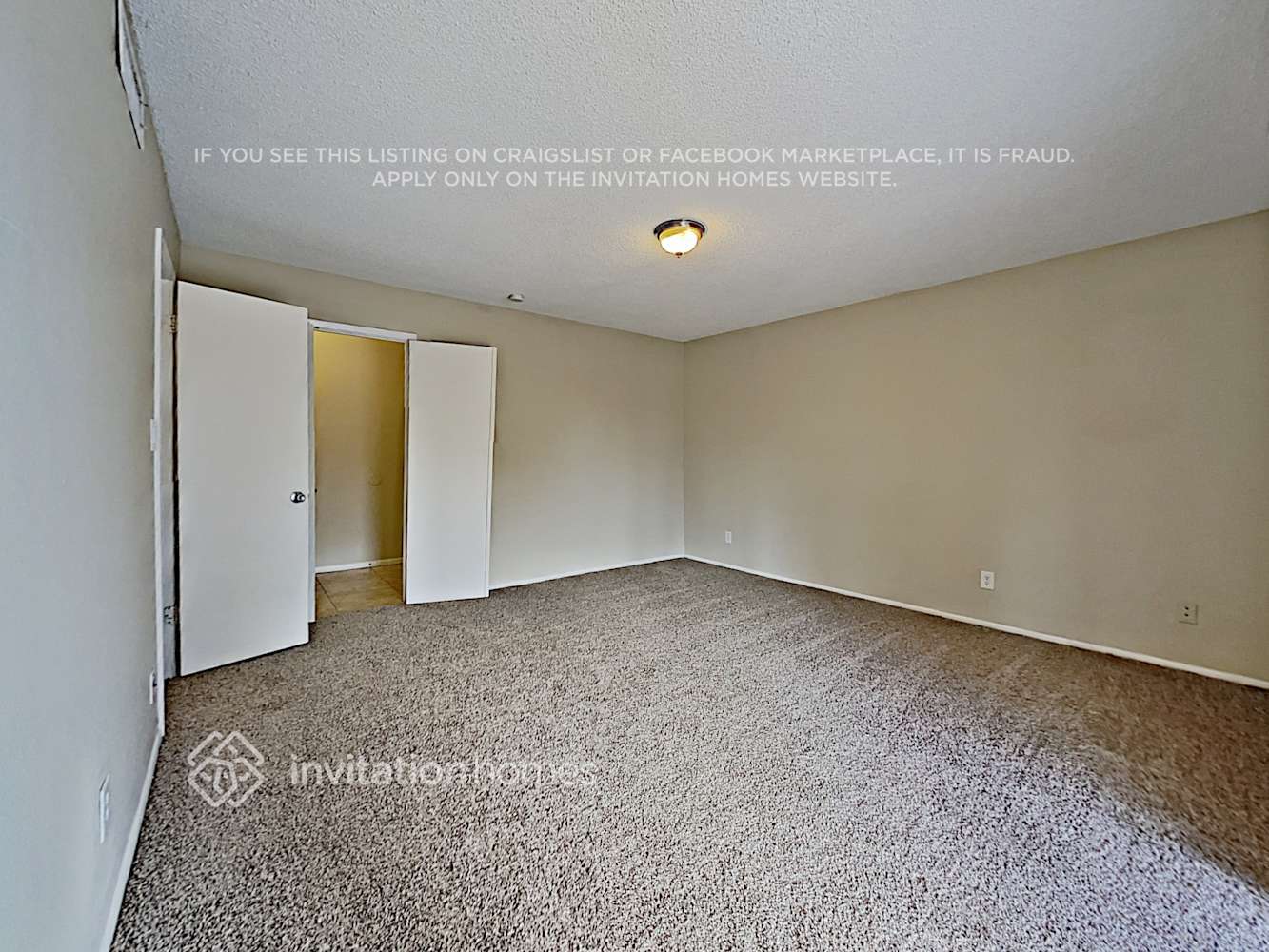 Building Photo - 5319 W Vogel Ave