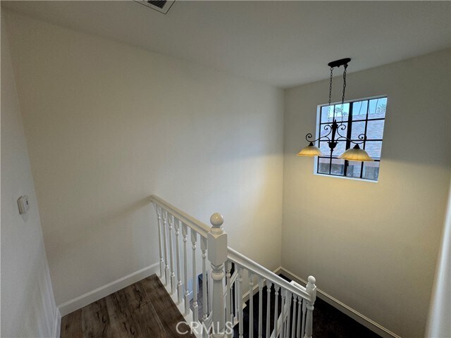 Building Photo - 524 S Catalina Ave