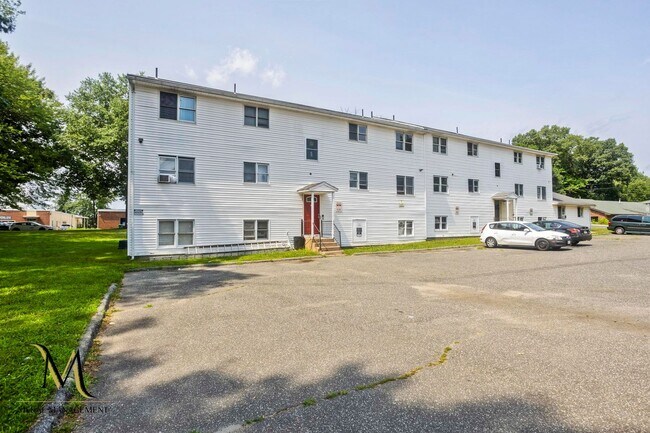 Building Photo - 715-719 Berkshire Avenue