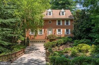 Building Photo - 5 Bed 4.5 Bath - Bethesda len Echo Heights...