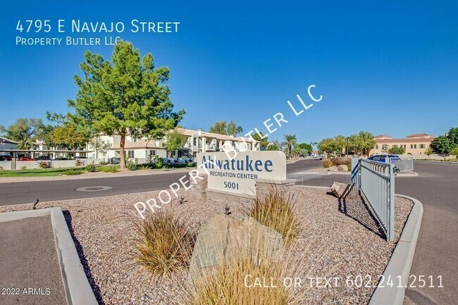 Building Photo - 4795 E Navajo St