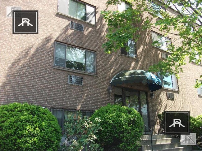 Building Photo - 2 bedroom in Allston MA 02134