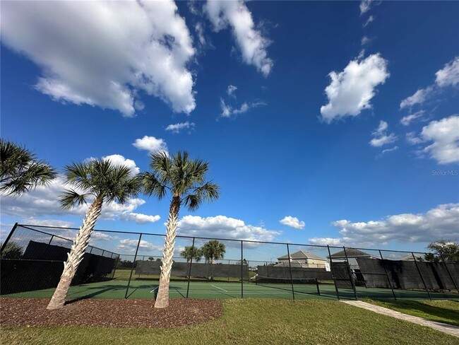Building Photo - 11288 Listening Dr