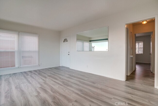 Building Photo - 1453 Silvius Ave