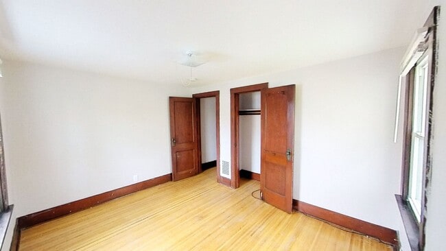 Building Photo - 3 Bedroom in Swillburg Area