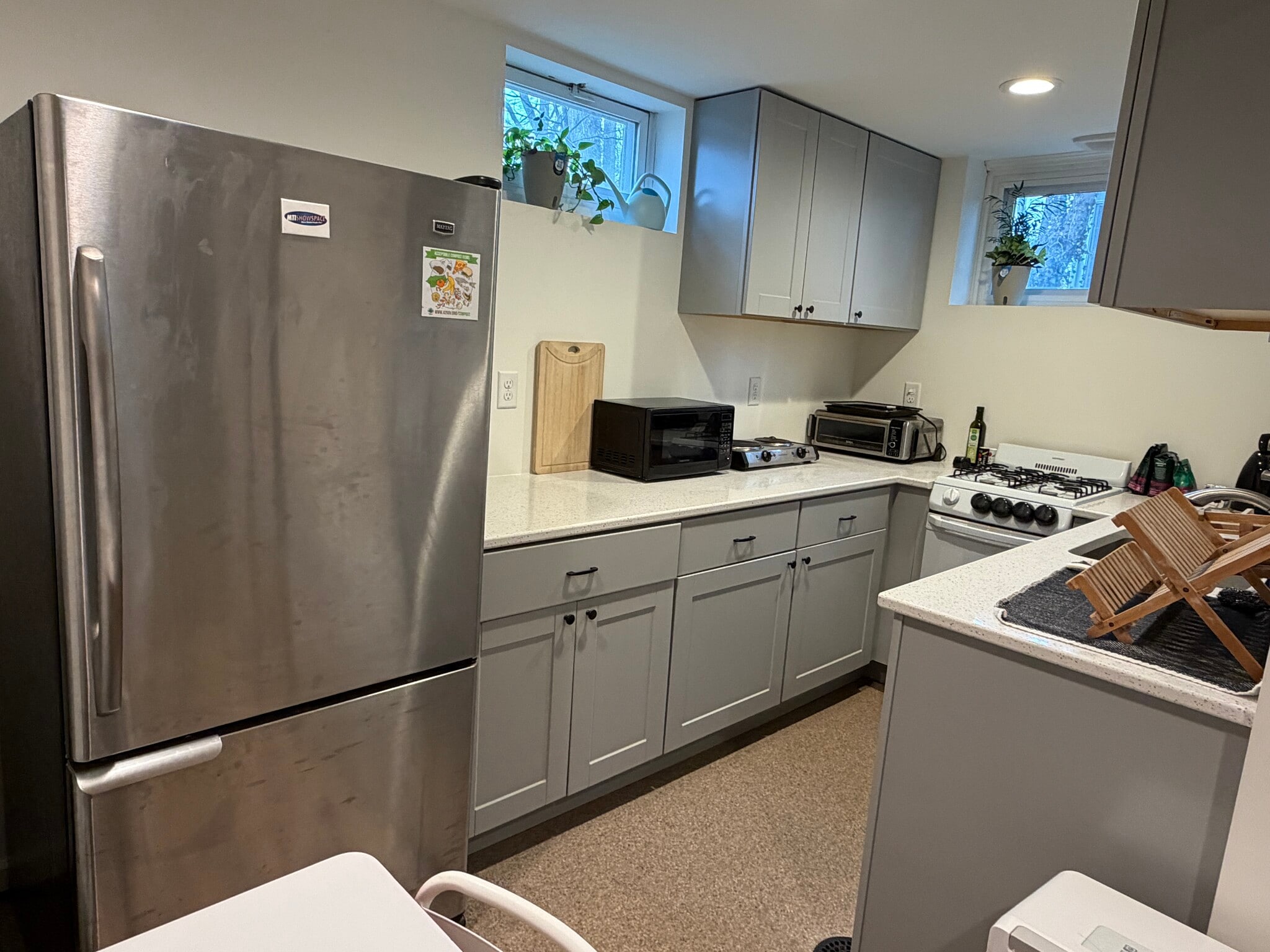 kitchen - 1622 Pear St