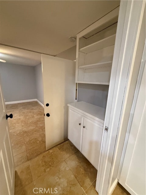 Building Photo - 4561 Mimosa Dr