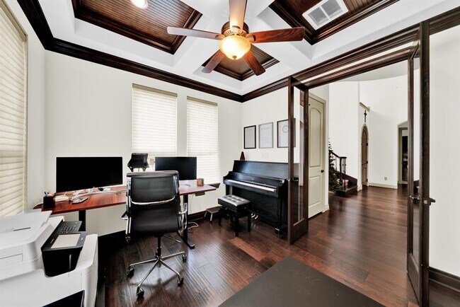 Building Photo - 26006 Carolina Cherry Ct