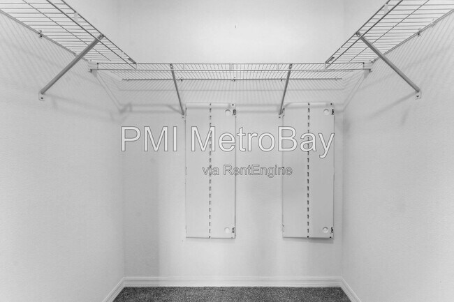 Building Photo - 16632 Grotto Steam Pl