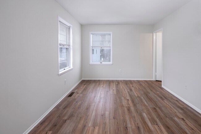 Building Photo - 191 Jonathon Dayton Ct