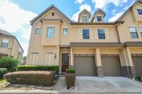 Building Photo - 3042 Royal Oaks Crest