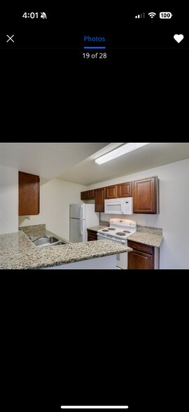 Building Photo - 5166 S Jones Blvd