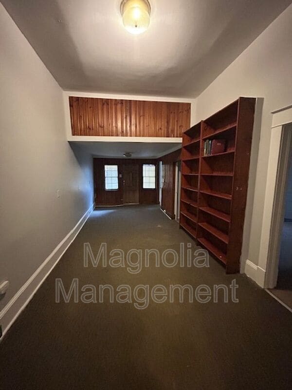 Building Photo - 241 Davis St