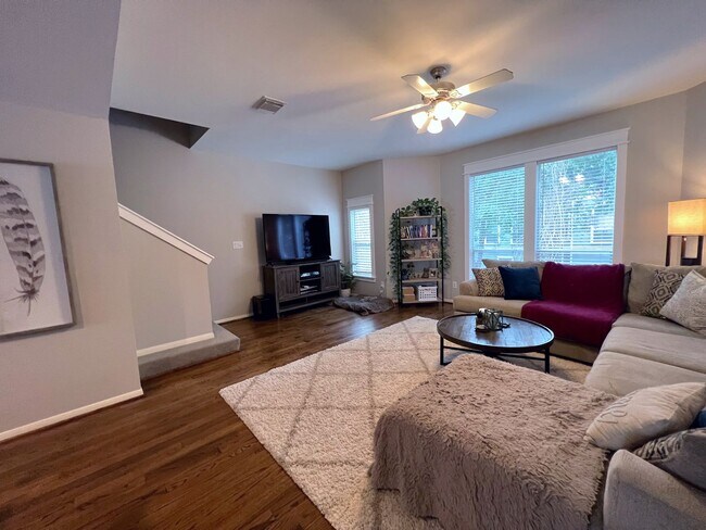 Building Photo - 1728 Bevis Street-3 Story home