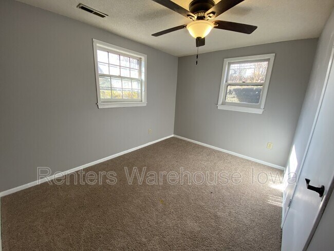 Building Photo - 3408 Easton Blvd