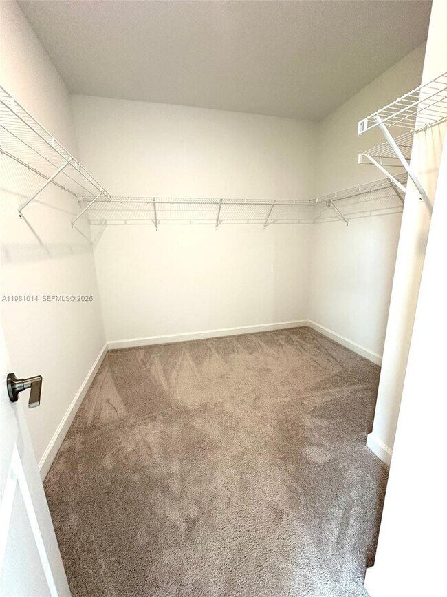 Building Photo - 3265 Dunning Dr