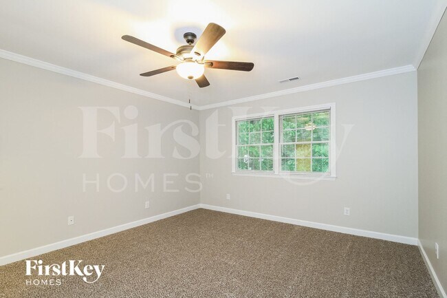 Building Photo - 5225 Bridge Pointe Dr