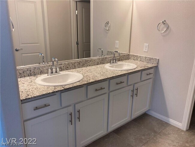 Building Photo - 7914 Pearly Ct