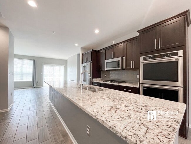 Building Photo - 9616 Wesbourne Dr