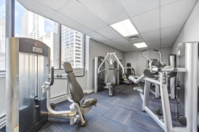 Building Photo - 405 N Wabash Ave