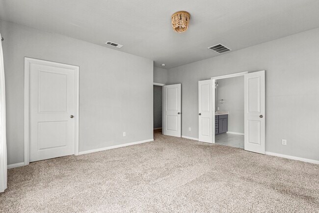 Building Photo - 31130 Mahogany Fir Trl