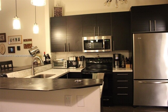 Building Photo - 3634 NW 83rd Ln