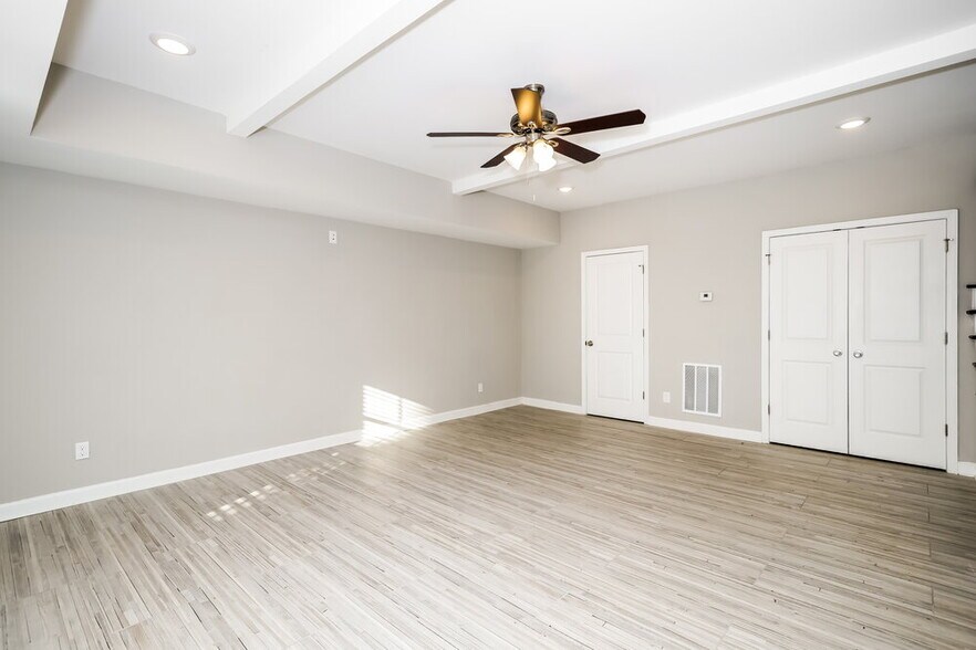 Building Photo - 10 Magan Ct