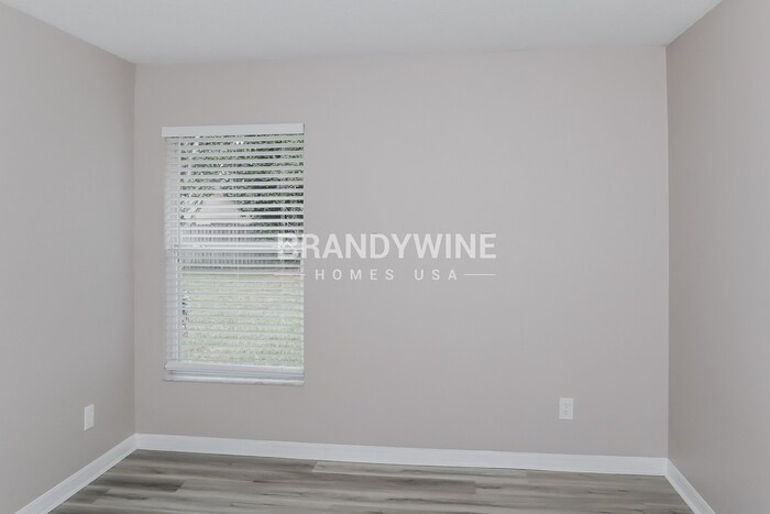 Building Photo - 110 Meadowglen Ct