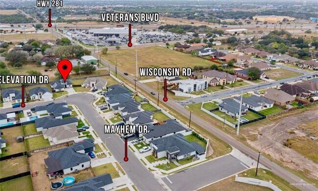 Building Photo - 17 S Elevation Dr