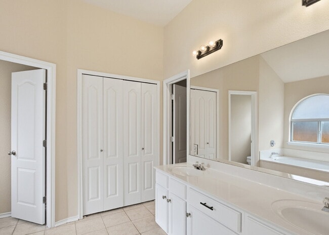 Building Photo - Charming 3-Bedroom Home with 2 Full Baths in Cibolo, TX
