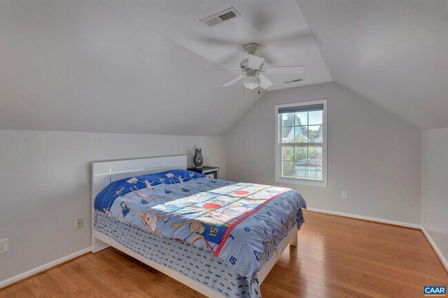 Building Photo - 373 Bayberry Way