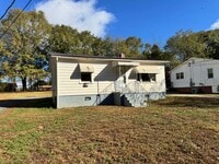 Building Photo - 2/1 in City of Shelby