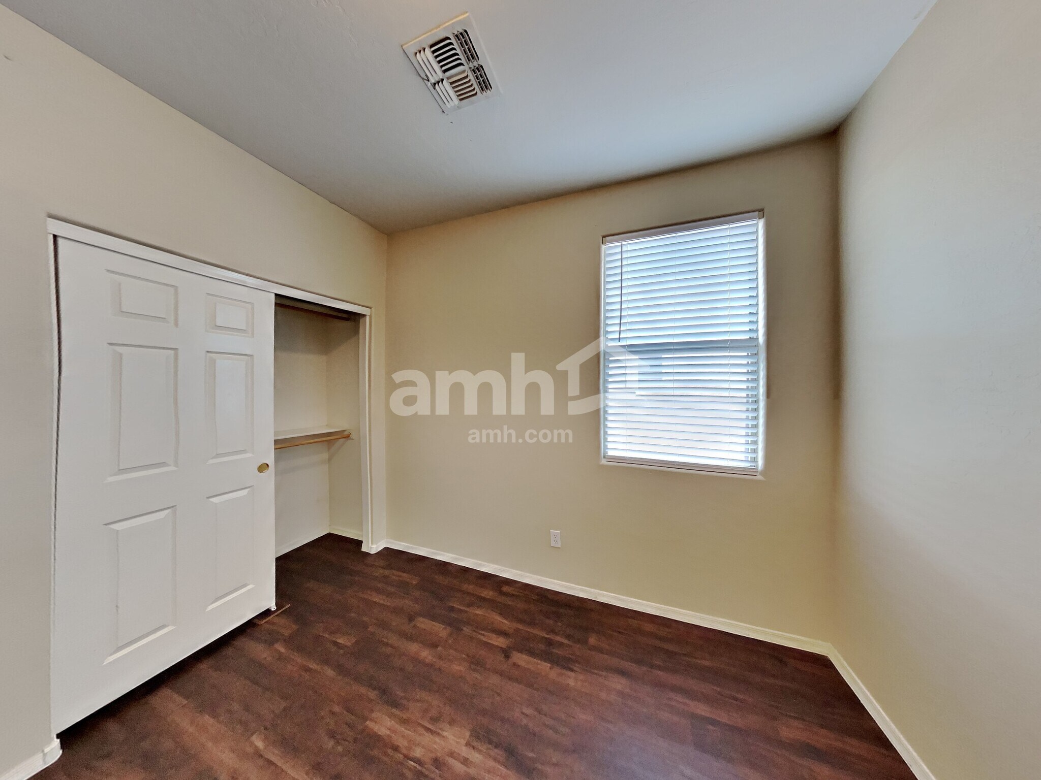 Building Photo - 6723 W Harwell Rd W