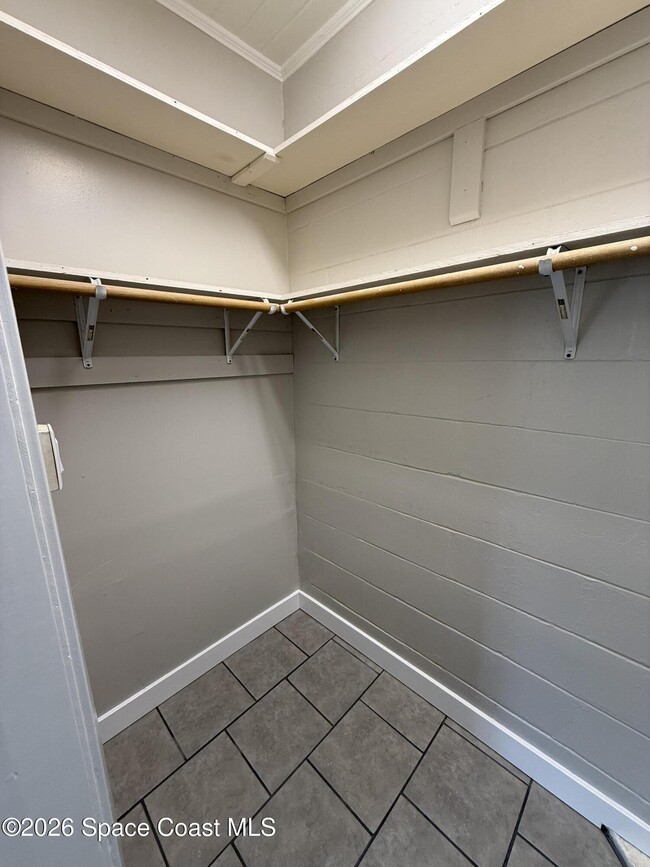 Building Photo - 9 Lemoine Ave