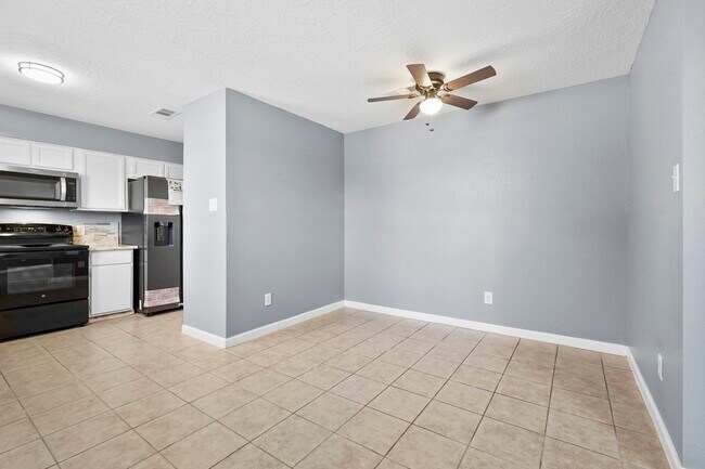 Primary Photo - 8611 Sherrywood Dr