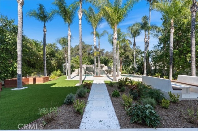 Building Photo - 17437 Oak Creek Ct