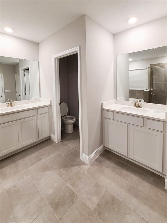 Building Photo - 2518 Warren Acrs Blvd