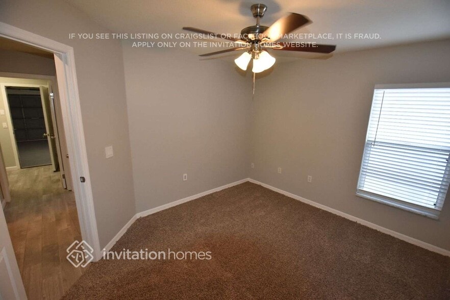 Building Photo - 2314 Cattleman Dr