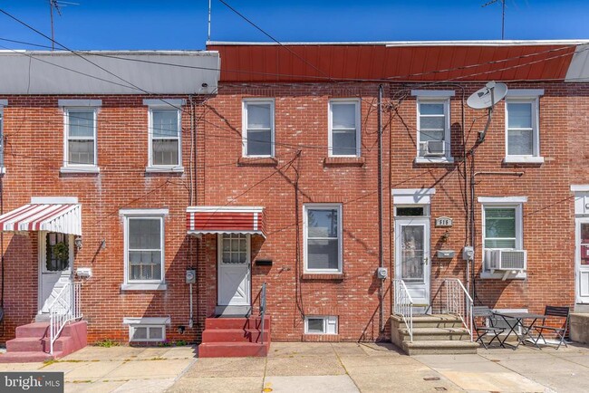 Primary Photo - 813 Paul St