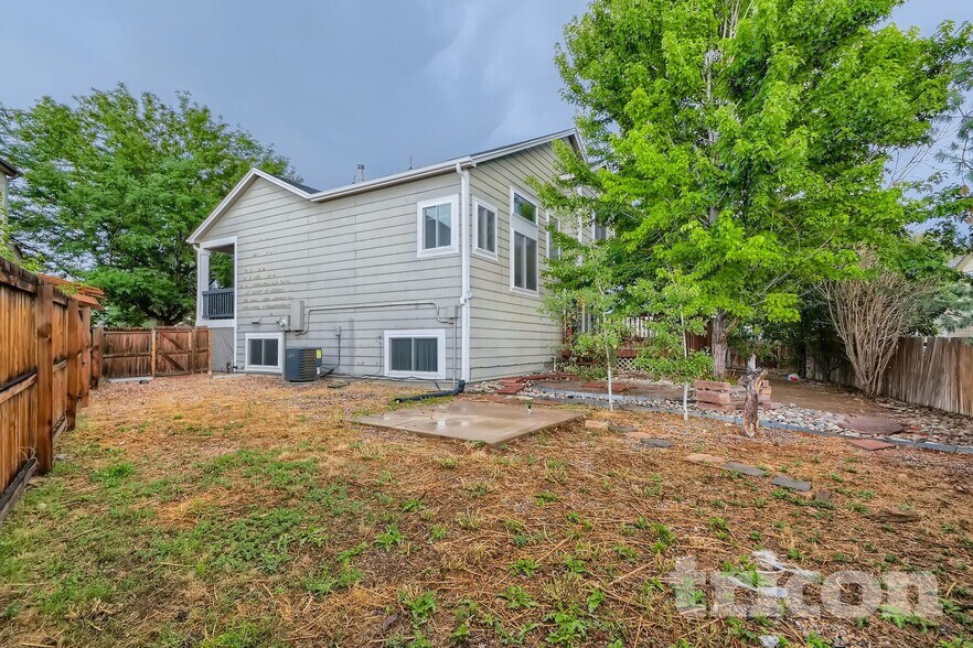 Building Photo - 8785 Katherine Ct