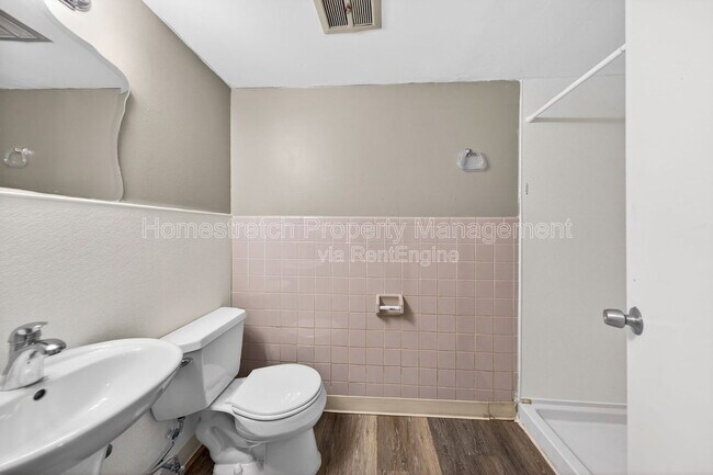 Building Photo - 10201 Surf Dr