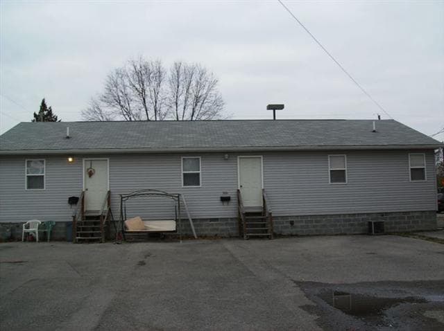 Building Photo - 502-504 Main Ave