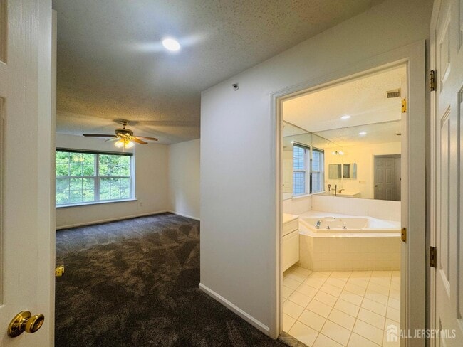 Building Photo - 207 Prestwick Way