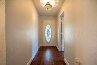 Building Photo - 308 Allenwood Dr