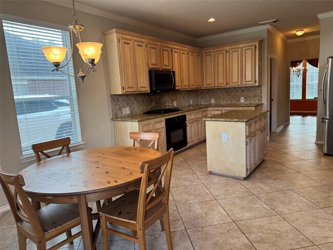 Building Photo - 2311 Echo Harbor Dr