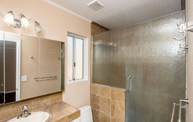 Building Photo - 3967 Breakwater Dr