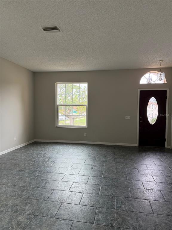 Building Photo - 919 Grand Canyon Dr