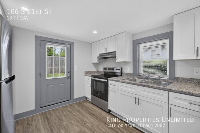 Building Photo - 106 S 21st St