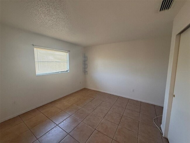 Building Photo - 11351 Poplin Ave